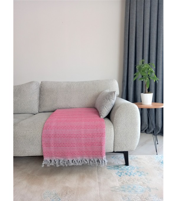 Pembe ve Gri Renkli Zincir Desenli Çift Kişilik Pike
